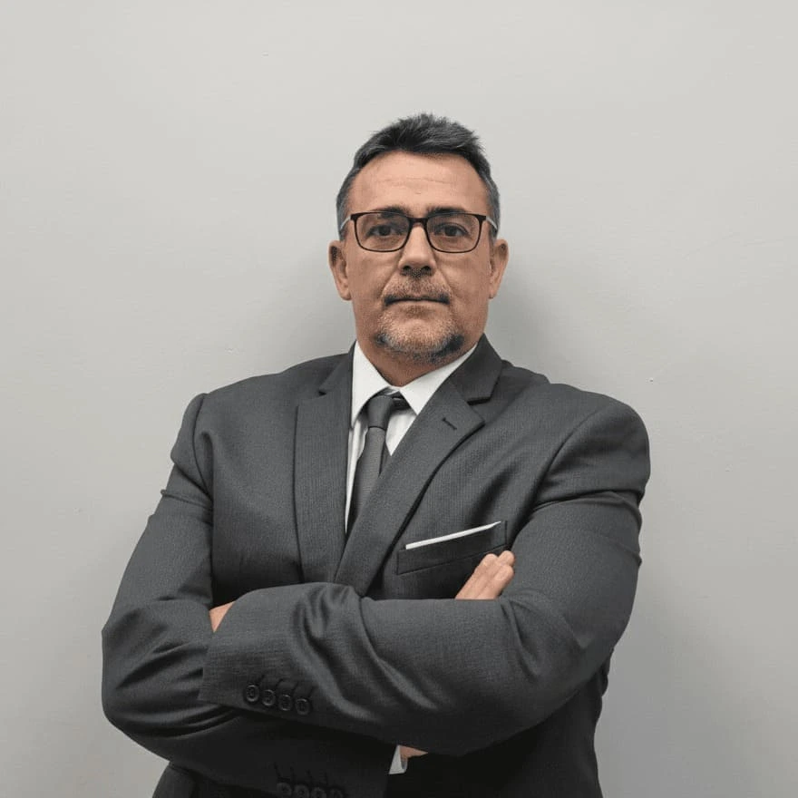 José Antonio Serrano Alemán, abogado en Alzira, especialista en Derecho Civil y Penal, ICA Alzira nº 2602